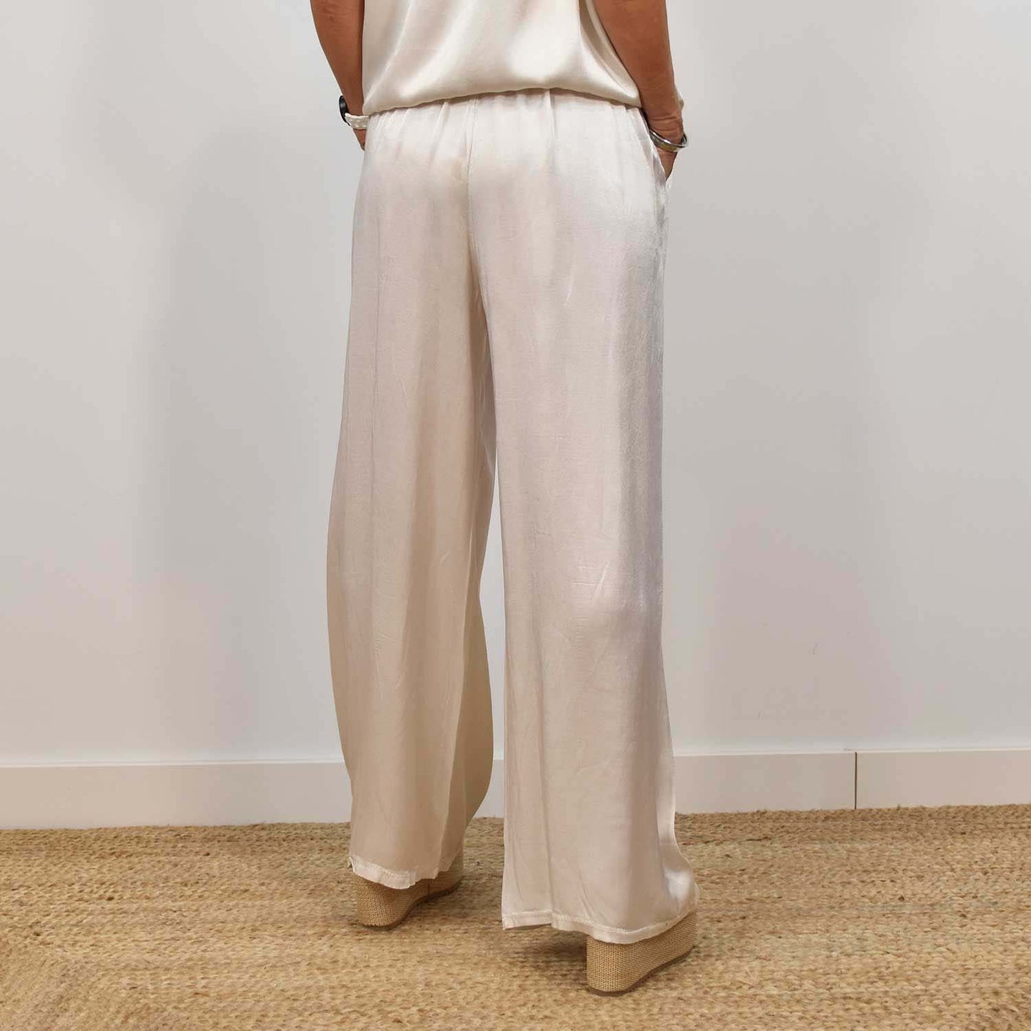 Gioia | Elegantní saténový dámský komplet